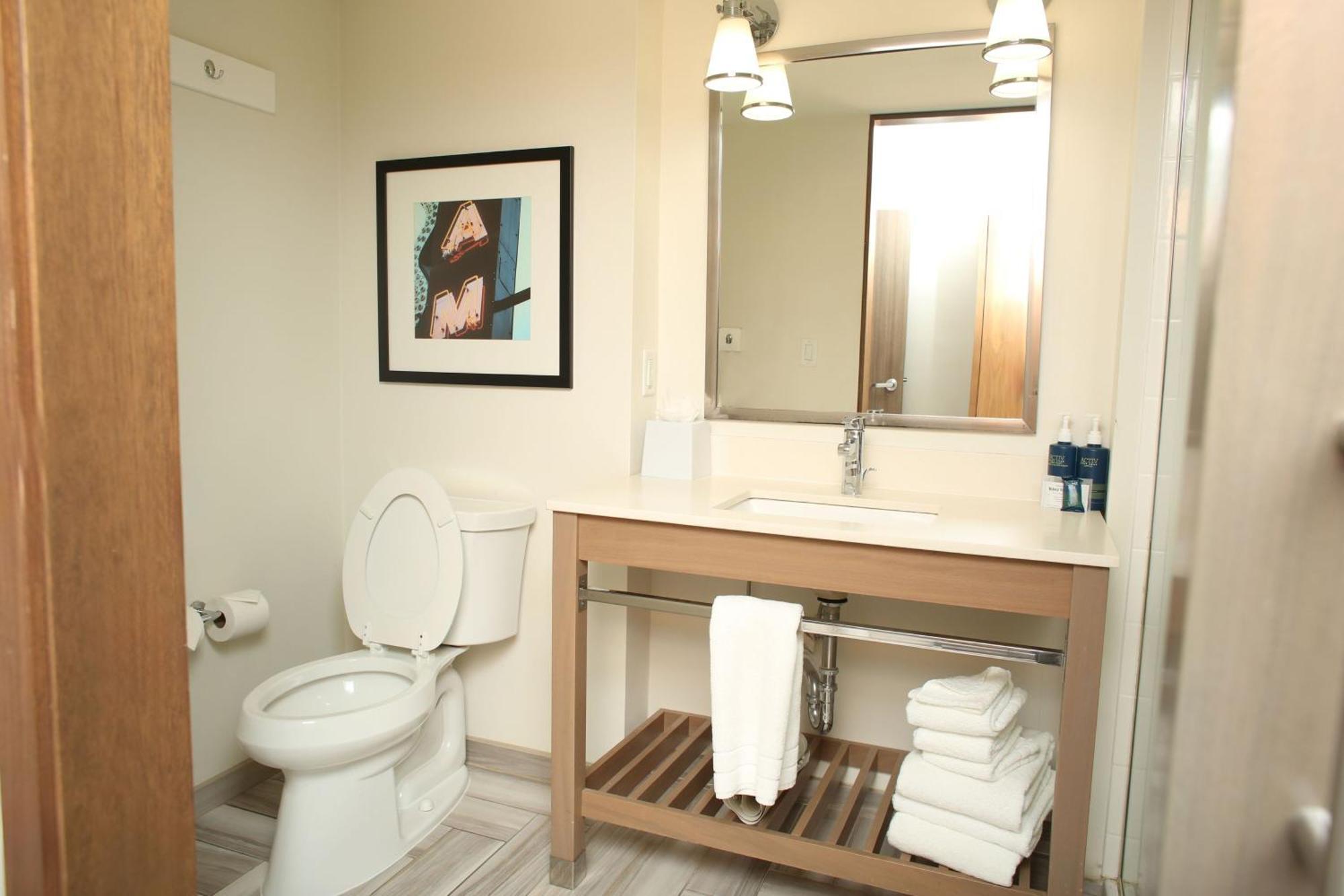 Hotel Four Points By Sheraton Midland