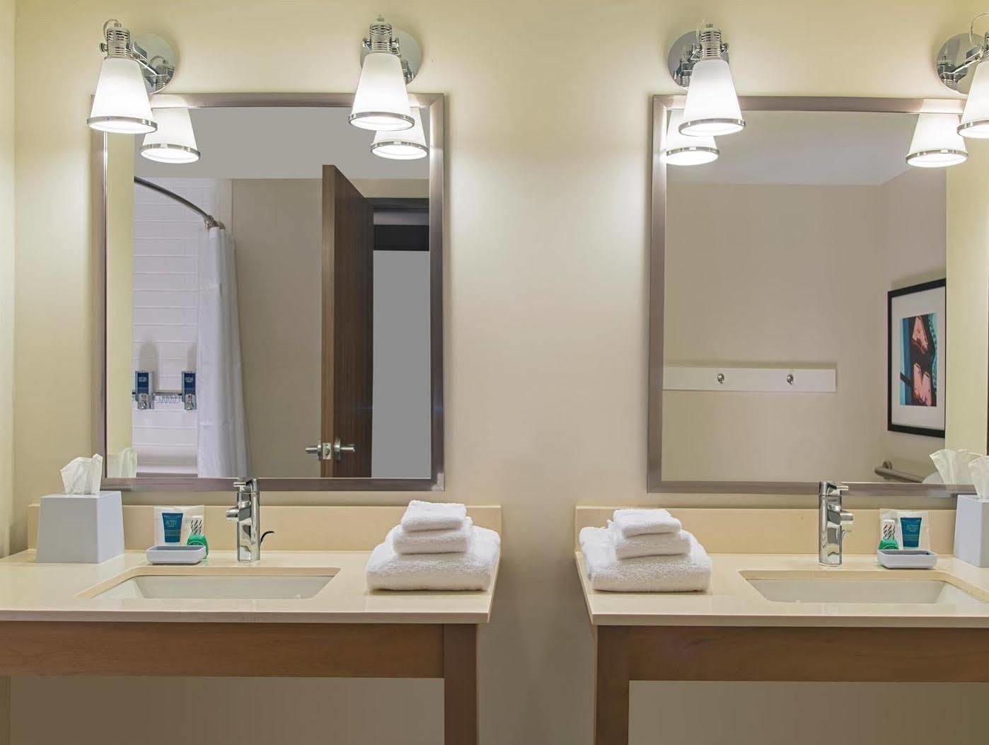 Hotel Four Points By Sheraton